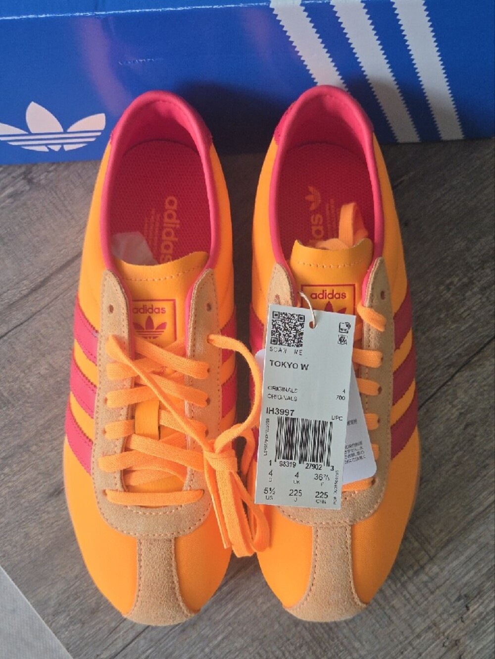 NWT Adidas Women's Tokyo 'Lucid Tangerine' Shoes IH3997 - Picture 3 of 12